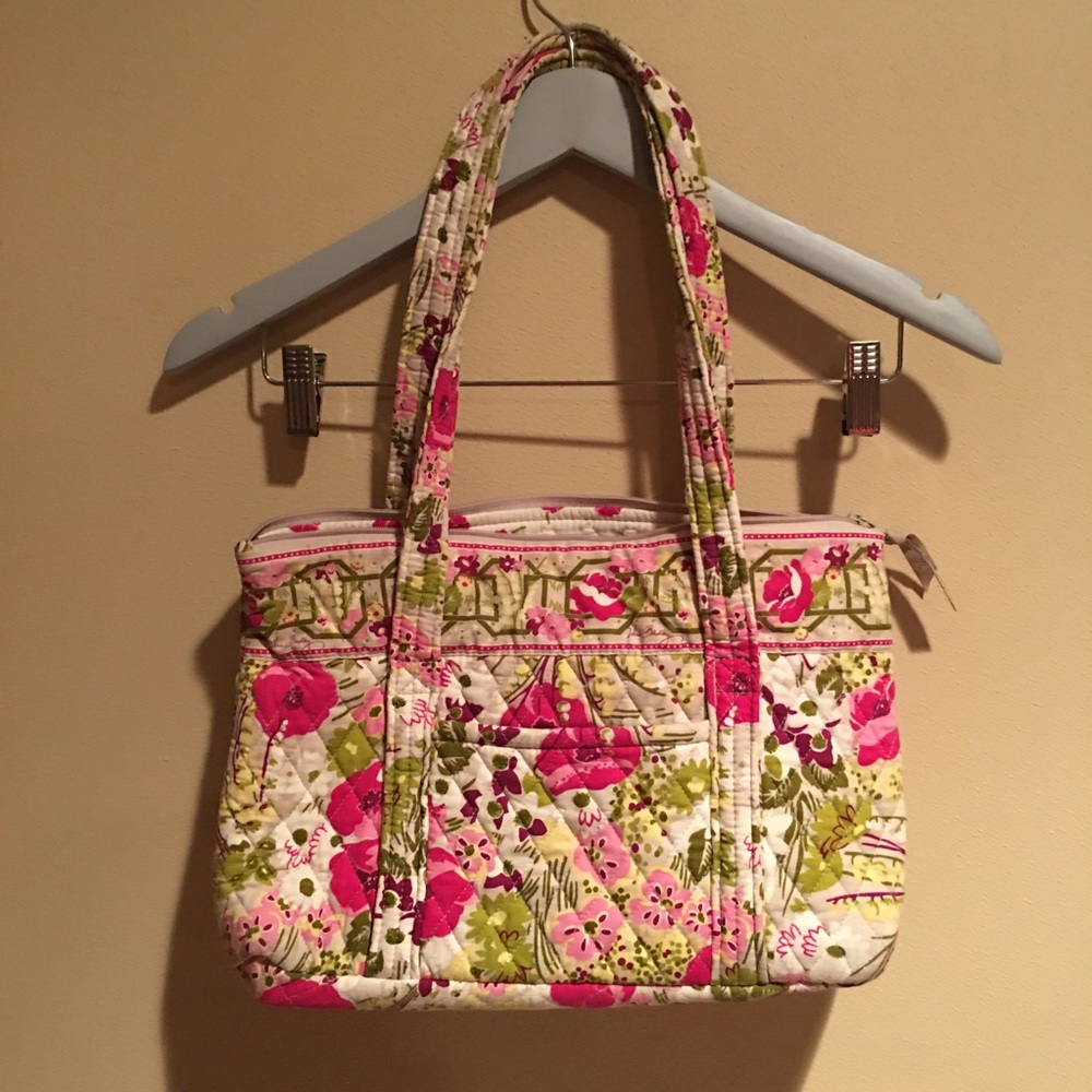 Vera Bradley Bag Make Me Blush Retired Pattern - Picture 2 of 6
